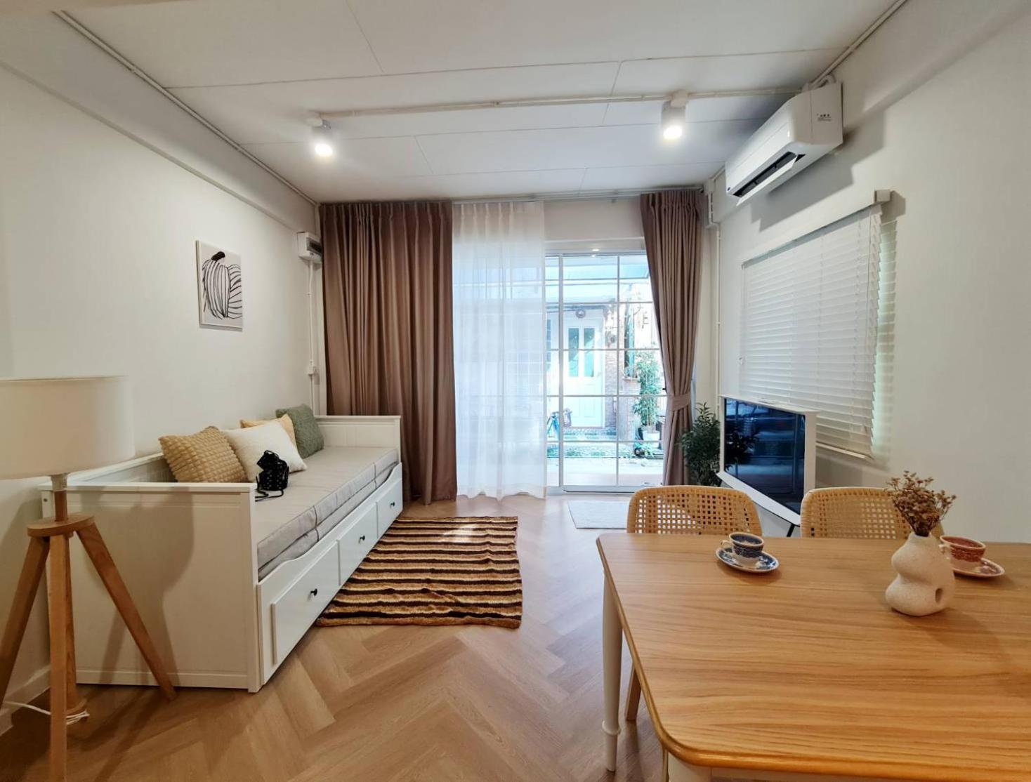 Wang Lang Hostel Бангкок Экстерьер фото