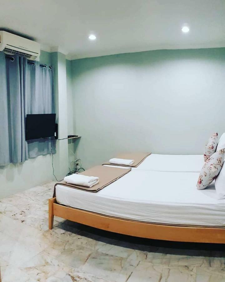 Wang Lang Hostel Бангкок Экстерьер фото